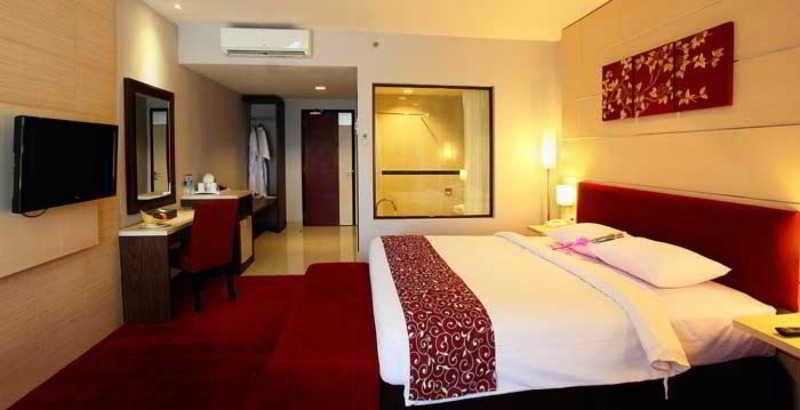 Tjokro Hotel Klaten Extérieur photo