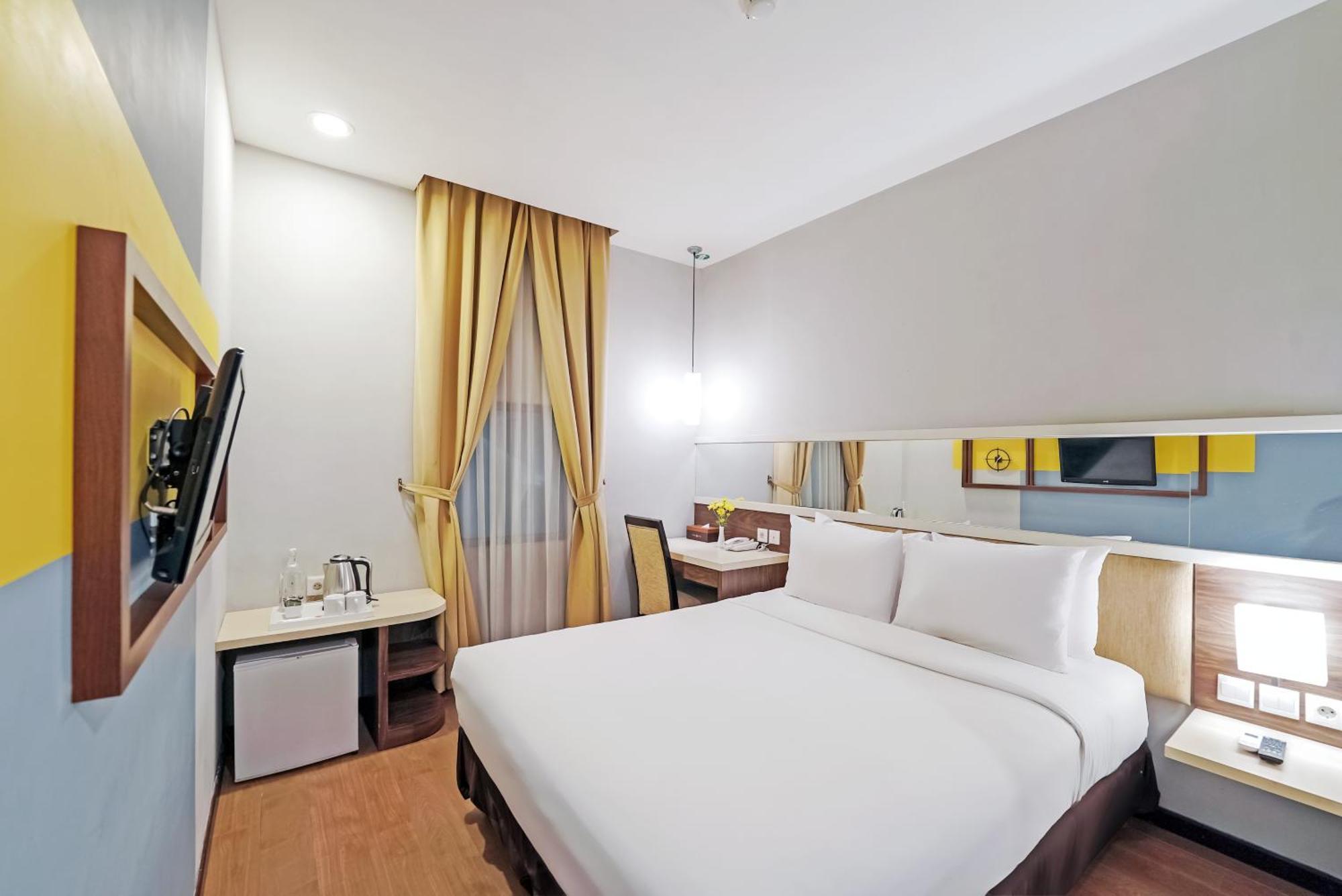Tjokro Hotel Klaten Extérieur photo